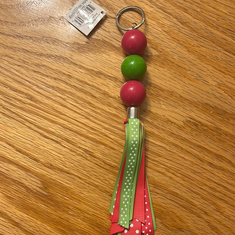 NWT Mainstreet Collection keychain